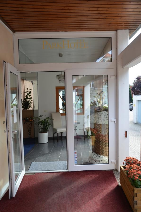 Park Hotel บาดซวิสเชนอาว์น ภายนอก รูปภาพ